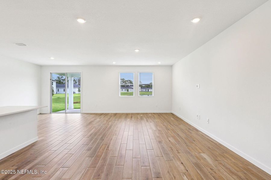 Spacious, unfurnished interior of a new home in Lakes at Bella Lago - Signature Series, Green Cove Springs (Image 13).