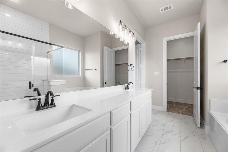 Furnished interior view inside a new home in Fannin Ranch, Leonard (Image 10). Furnished interior view inside a new home in Fannin Ranch, Leonard (Image 10).