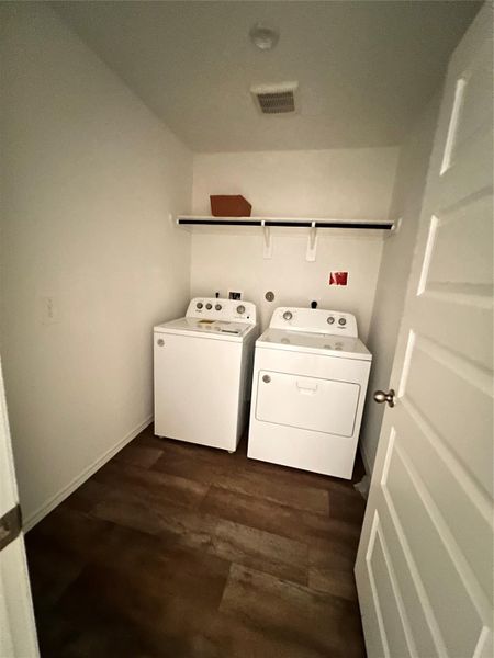 Furnished interior view inside a new home in Tamarron, Fulshear (Image 7).