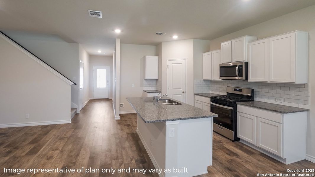 Furnished interior view inside a new home in Brookstone Creek, San Antonio (Image 3). Furnished interior view inside a new home in Brookstone Creek, San Antonio (Image 3).