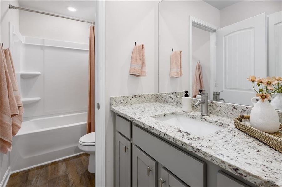 Furnished interior view inside a new home in , Gainesville (Image 10).
