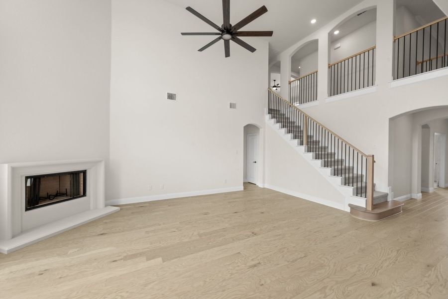 Spacious, unfurnished interior of a new home in Mockingbird Hills, Joshua (Image 20).