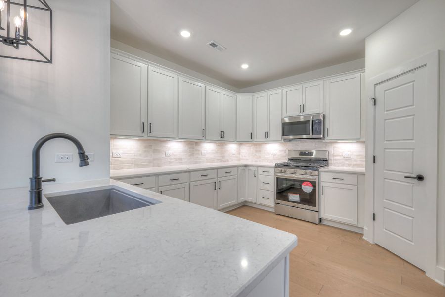 *Photo of example home. Selections and finishes may vary.