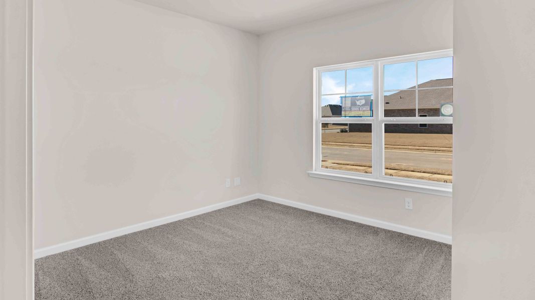 Representative unfurnished interior of a home built from the Fraser by D.R. Horton in Riverwood Gardens, Oakland (Image 21).