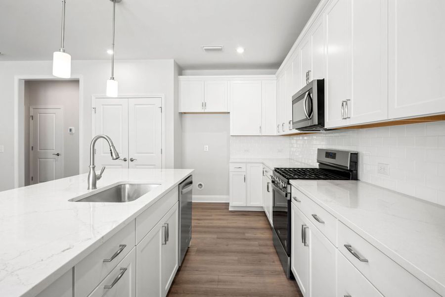 Furnished interior view inside a new home in Sun City Hilton Head, Bluffton (Image 4).