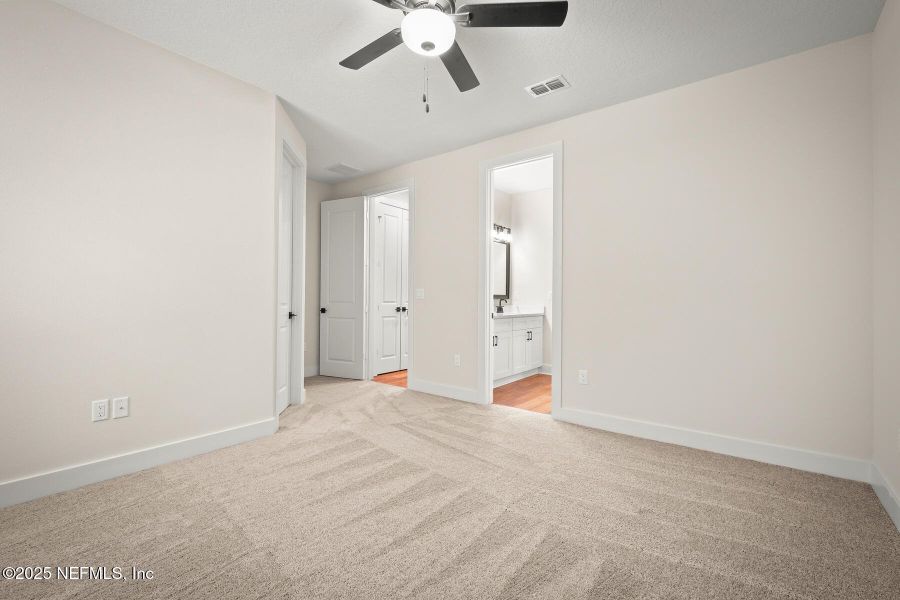 Spacious, unfurnished interior of a new home in , Hilliard (Image 19).