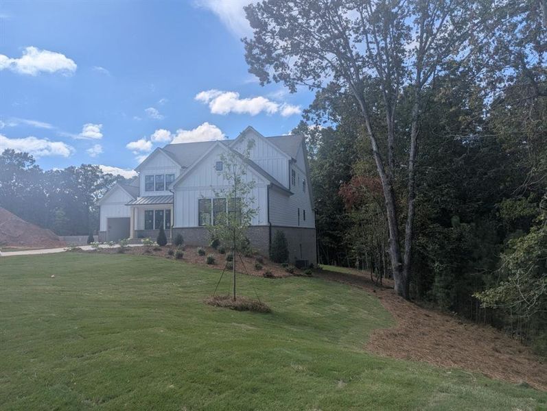 Image 23 of a home in White Post on Lake Lanier.