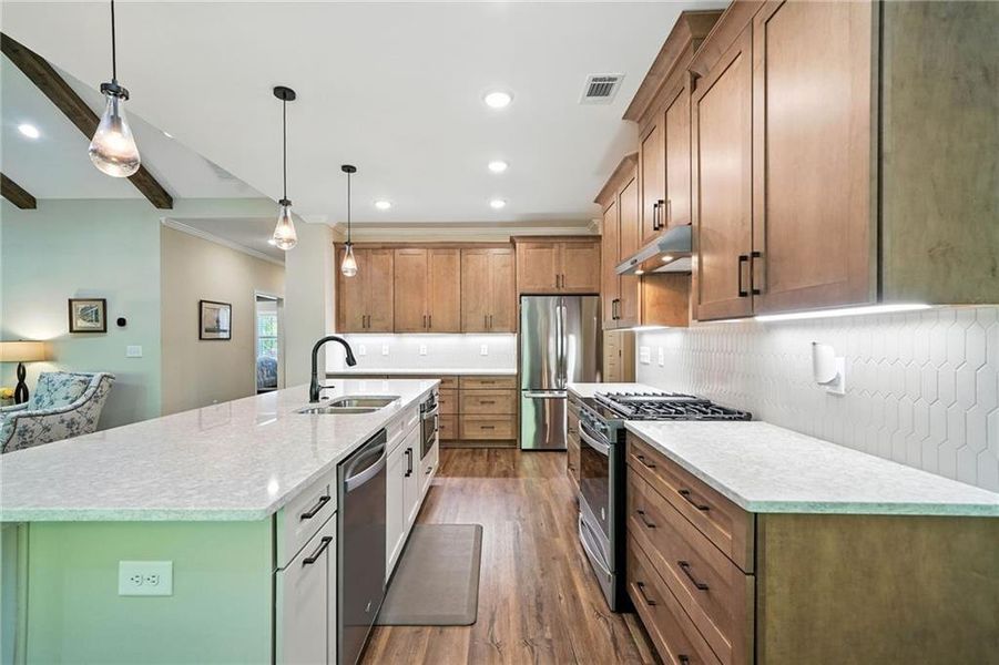 Furnished interior view inside a new home in , Waleska (Image 15).