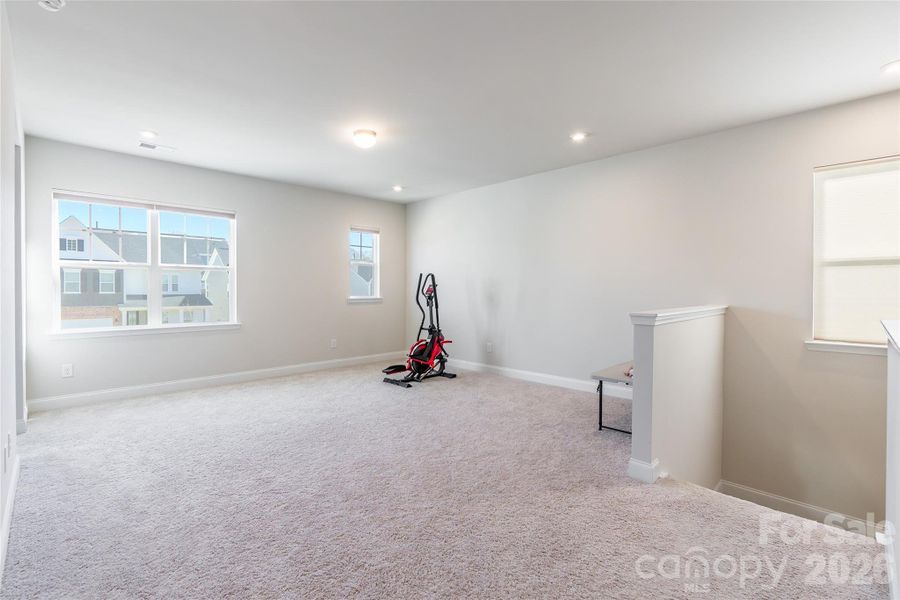 Spacious, unfurnished interior of a new home in Eckley, Mooresville (Image 36).