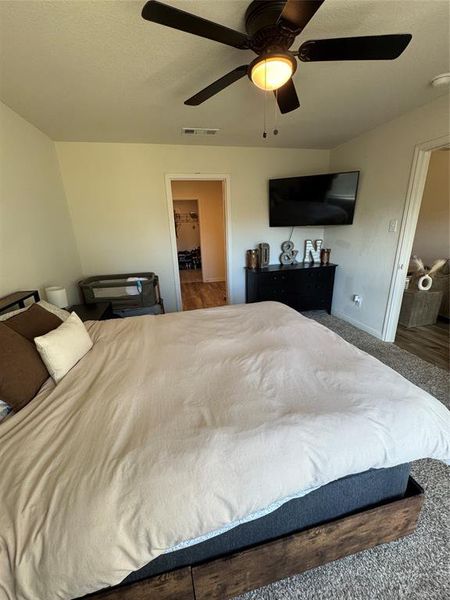 Furnished interior view inside a new home in , Fort Worth (Image 14).