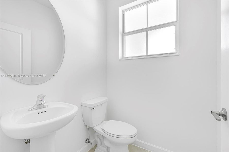 Spacious, unfurnished interior of a new home in Cedar Pointe: Cypress Collection, Homestead (Image 25). Spacious, unfurnished interior of a new home in Cedar Pointe: Cypress Collection, Homestead (Image 25).