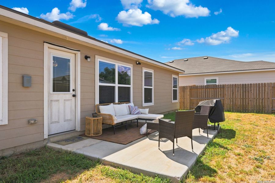 Exterior details and patio area of a home in Rosewood Estates, Lytle (Image 23).