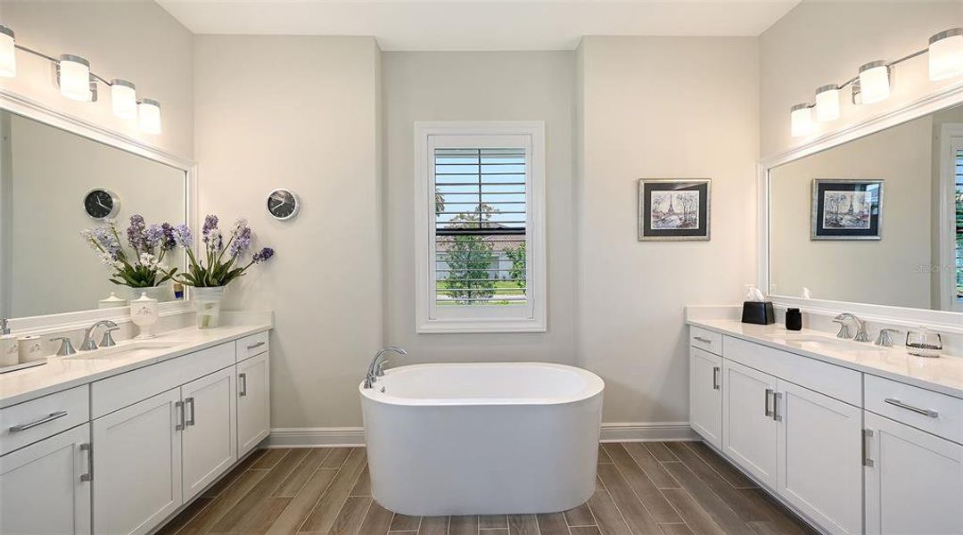 Furnished interior view inside a new home in Windward, Lakewood Ranch (Image 31). Furnished interior view inside a new home in Windward, Lakewood Ranch (Image 31).