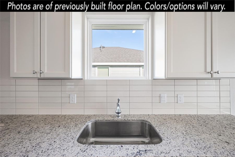 Close-up of interior finishes inside a home in Santa Fe, Cleveland (Image 6).