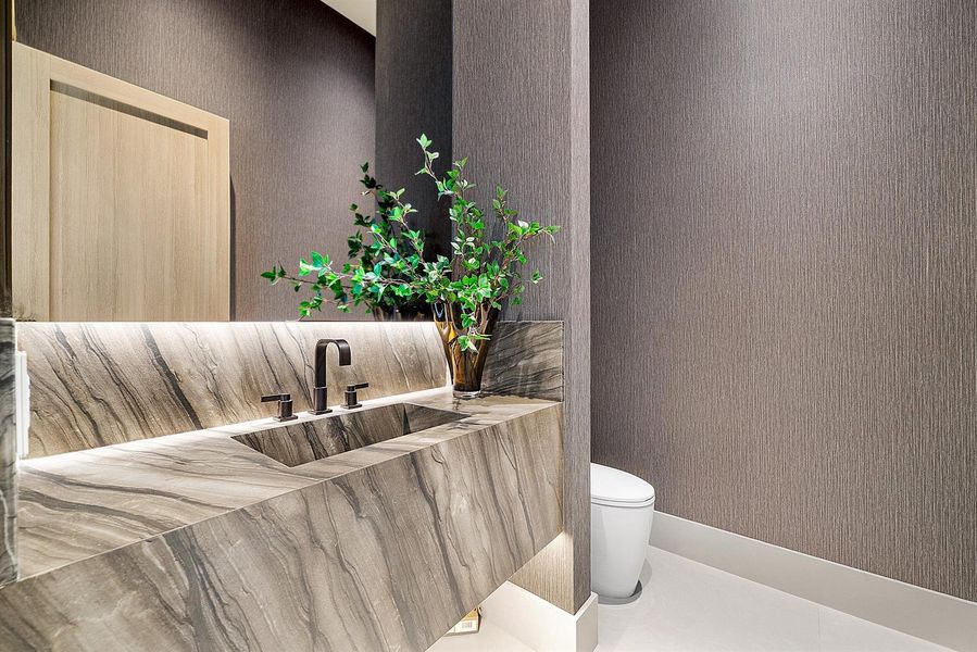 Powder Room Left Wing