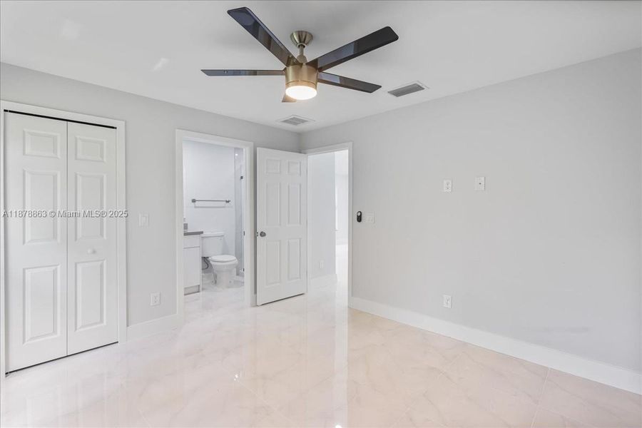 Spacious, unfurnished interior of a new home in , Lehigh Acres (Image 25).