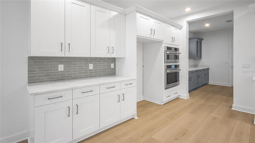Furnished interior view inside a new home in Cresswind at Lake Harris, Tavares (Image 9).