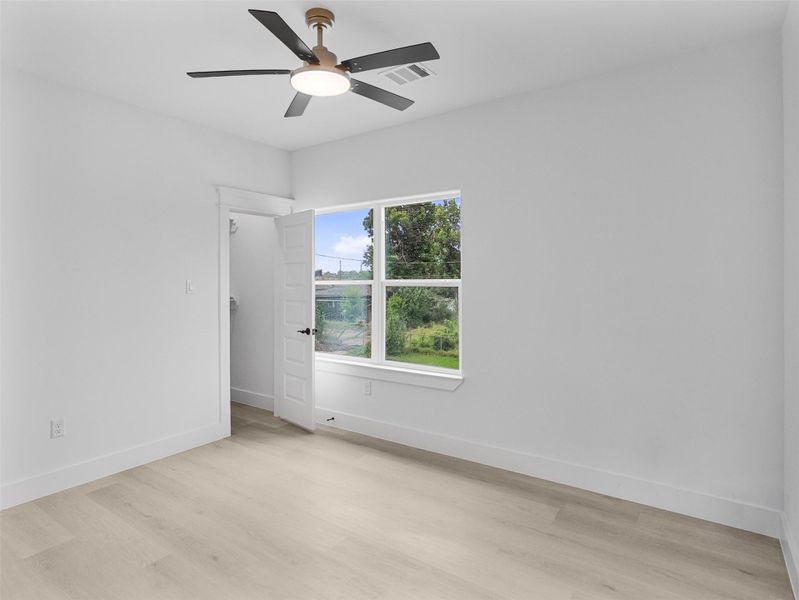 2nd Bedroom 2nd Bedroom