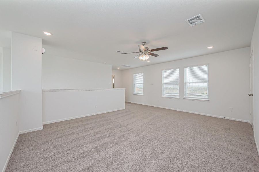 Spacious, unfurnished interior of a new home in Enclave at Willis, Willis (Image 24).