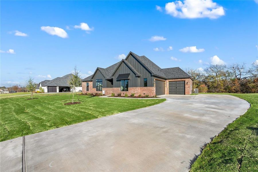 Front exterior of a new home in , Weatherford, TX, highlighting curb appeal (Image 16). Front exterior of a new home in , Weatherford, TX, highlighting curb appeal (Image 16).