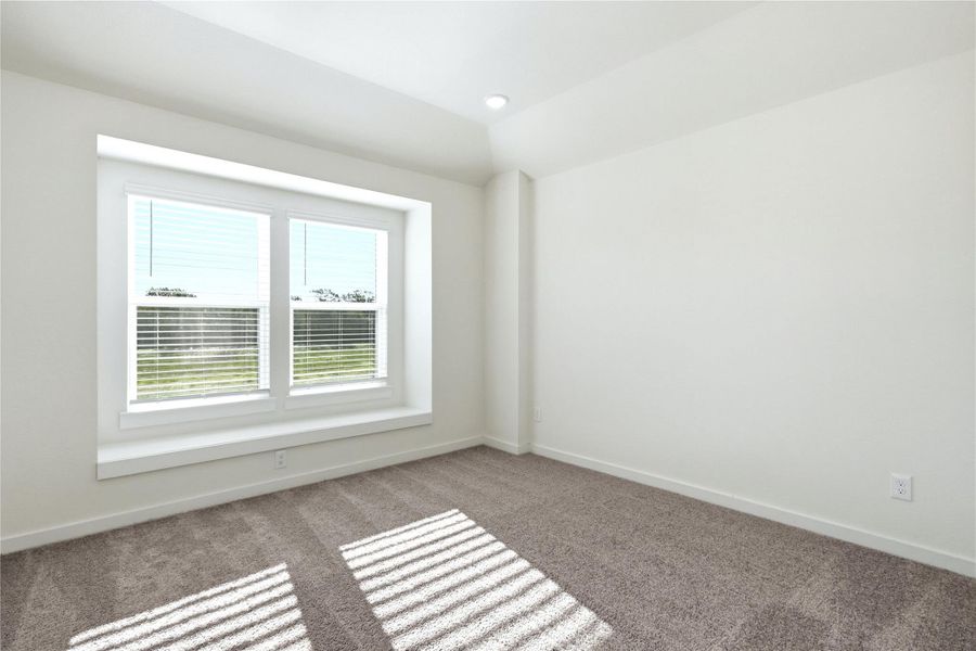 Spacious, unfurnished interior of a new home in Foxtail Palms, Manvel (Image 15).