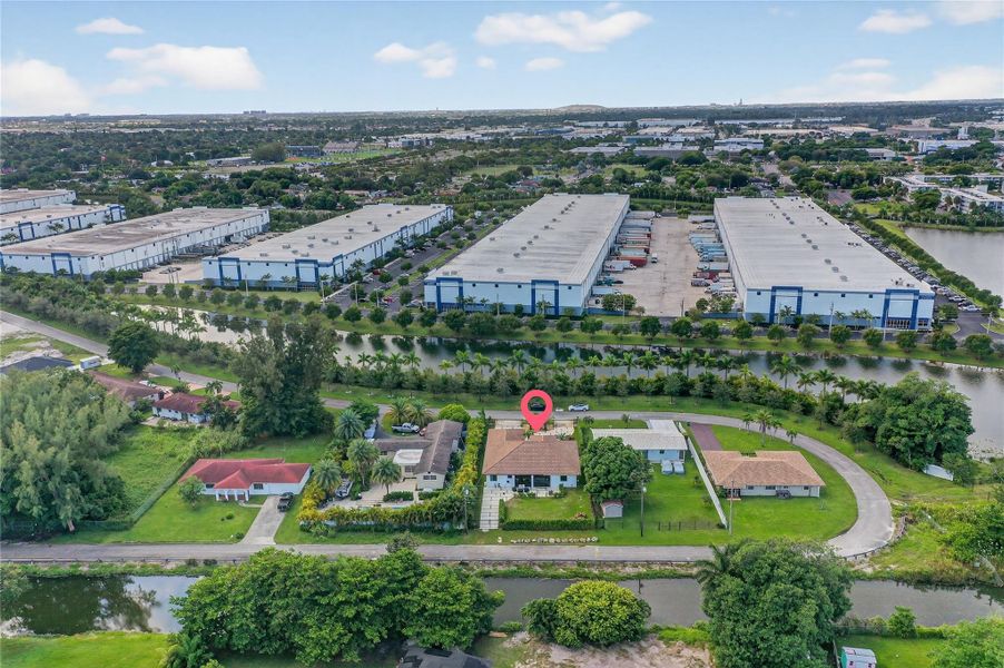 Image 10 of a home in .