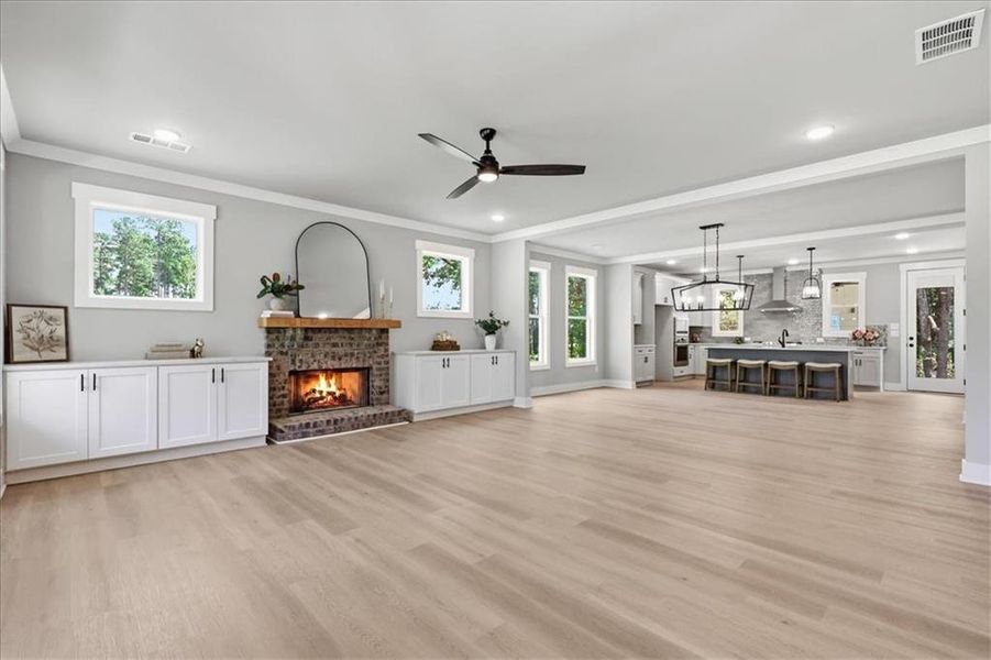 Image 66 of a home in .