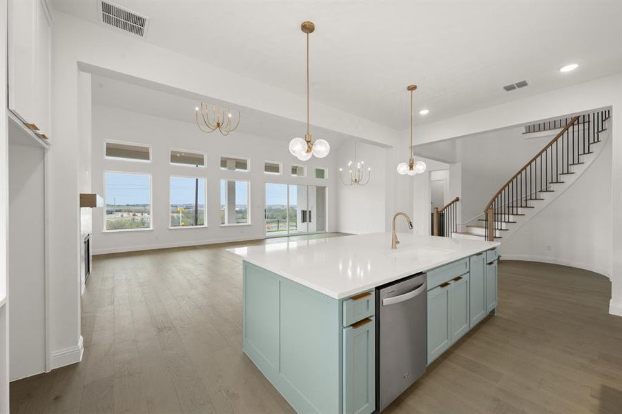 14528 Capridge- Kitchen-3