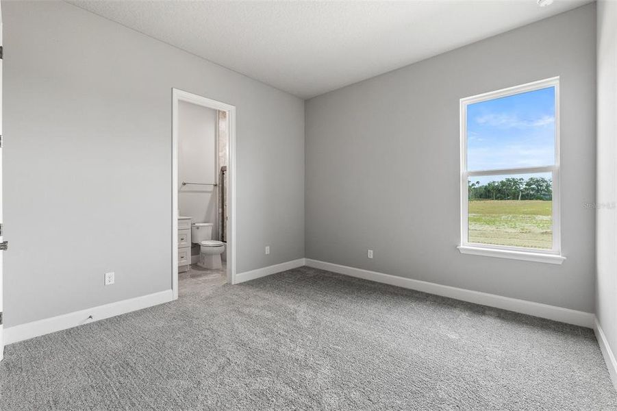 Spacious, unfurnished interior of a new home in Veranda Bay, Flagler Beach (Image 38). Spacious, unfurnished interior of a new home in Veranda Bay, Flagler Beach (Image 38).