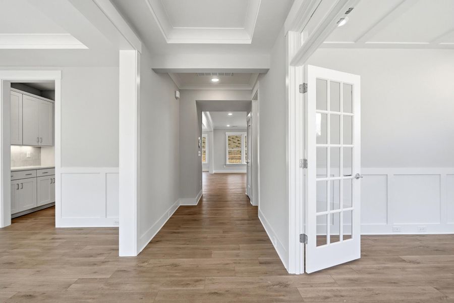 Spacious, unfurnished interior of a new home in Rone Creek, Waxhaw (Image 22).