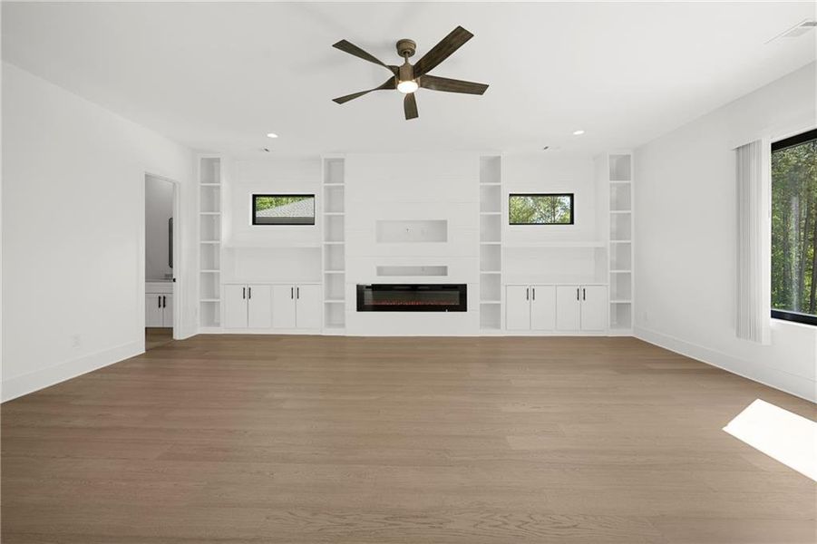 Spacious, unfurnished interior of a new home in , Sugar Hill (Image 62).