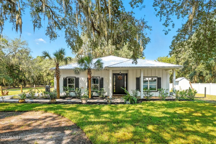 Front exterior of a new home in , Jacksonville, FL, highlighting curb appeal (Image 21). Front exterior of a new home in , Jacksonville, FL, highlighting curb appeal (Image 21).