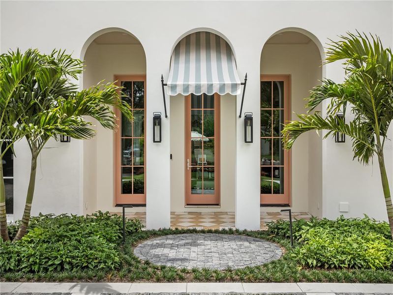 Exterior details and patio area of a home in , Winter Park (Image 37).