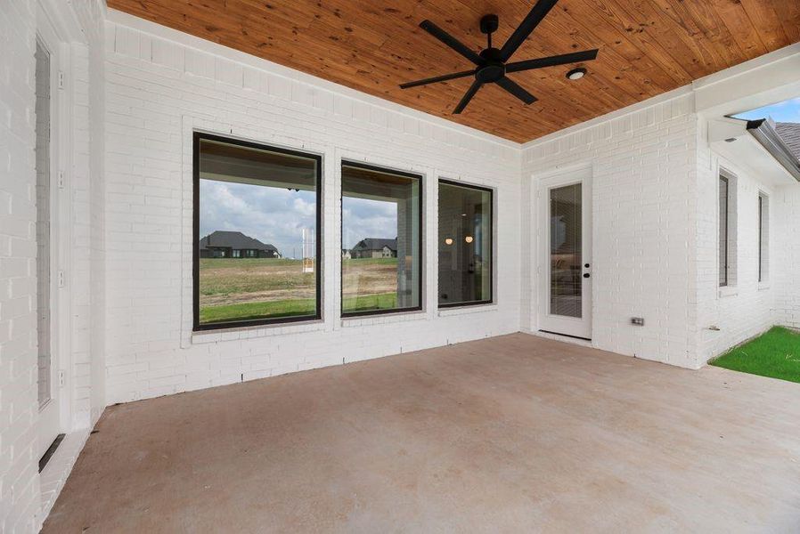 View of patio / terrace with ceiling fan View of patio / terrace with ceiling fan