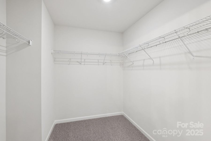 Spacious, unfurnished interior of a new home in Falls Cove, Troutman (Image 15).