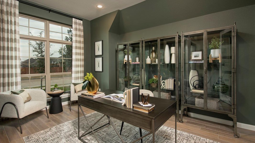 Furnished interior view inside a new home in Sienna, Missouri City (Image 11).