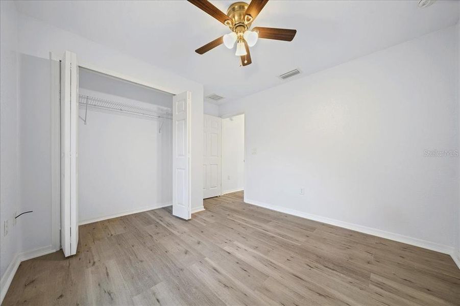 Spacious, unfurnished interior of a new home in , Ocklawaha (Image 14).