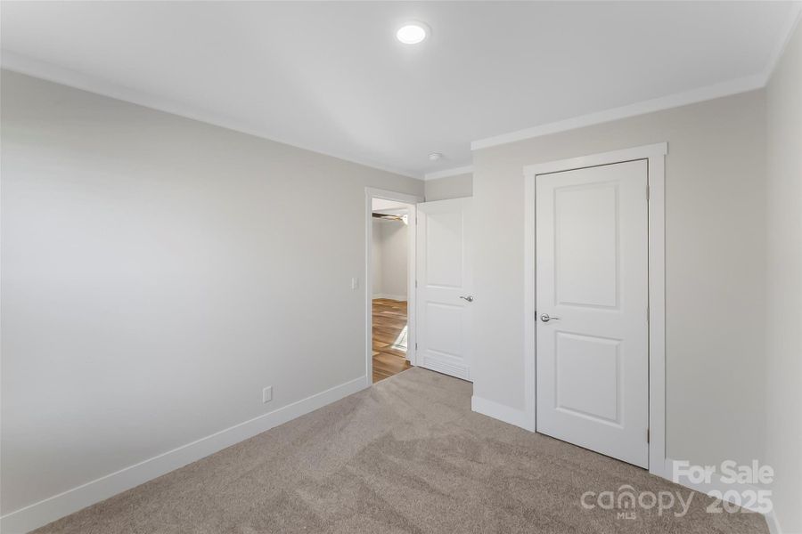 Spacious, unfurnished interior of a new home in , Weaverville (Image 37).