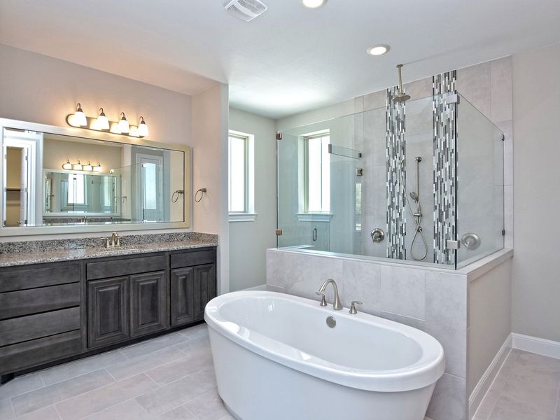 Representative furnished interior of a home built from the San Simeon I by Giddens Homes in Clearwater Ranch, Liberty Hill (Image 240).