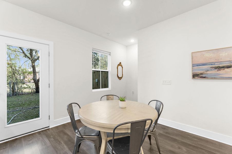 Furnished interior view inside a new home in , Hanahan (Image 15).