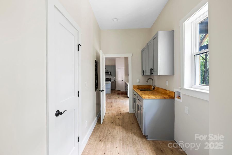 laundry room laundry room