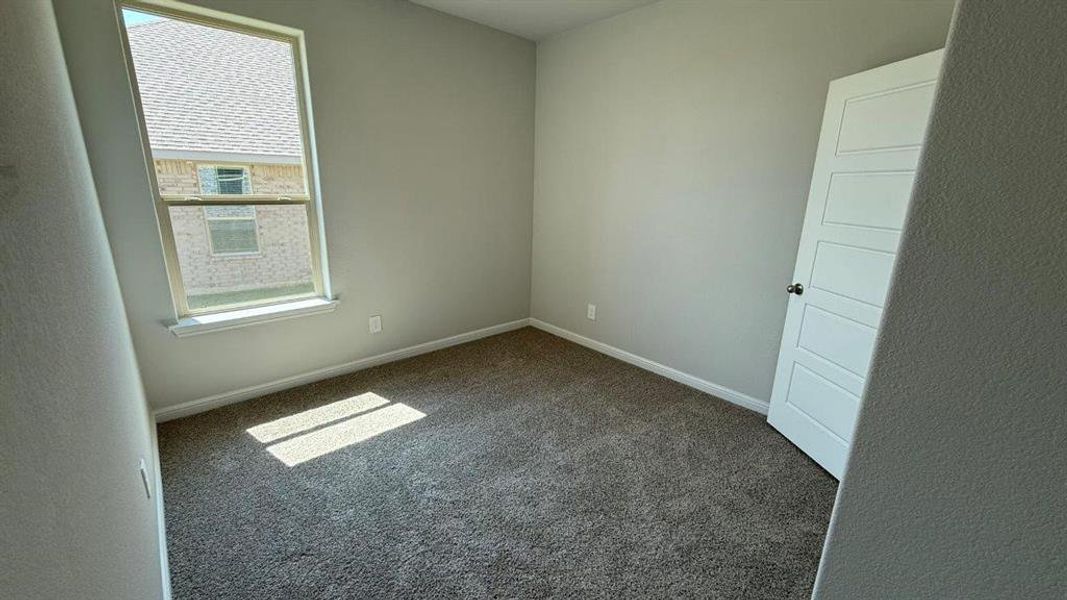 Spacious, unfurnished interior of a new home in Saratoga, Granbury (Image 24). Spacious, unfurnished interior of a new home in Saratoga, Granbury (Image 24).