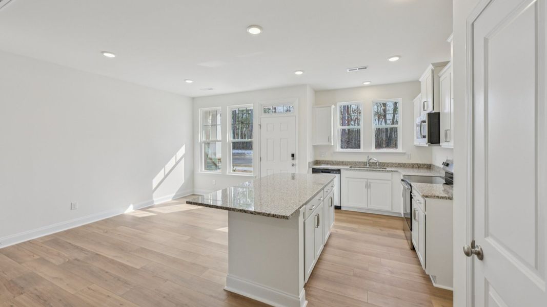 Representative furnished interior of a home built from the Rochester by DRB Homes in Battle Bridge, Raleigh (Image 10). Representative furnished interior of a home built from the Rochester by DRB Homes in Battle Bridge, Raleigh (Image 10).