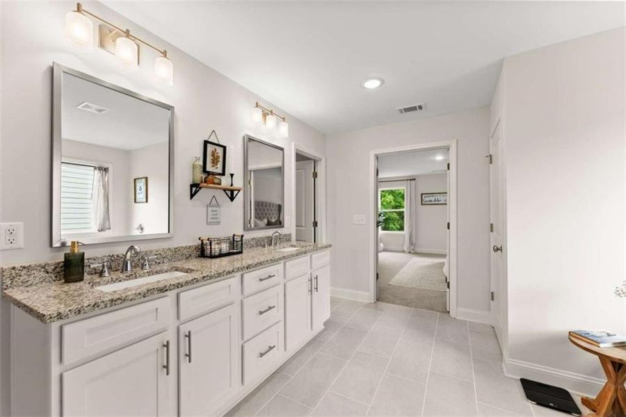 Furnished interior view inside a new home in , Dawsonville (Image 22).