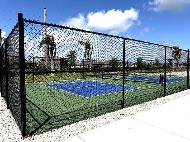 Community amenities in Crystal Bay Estates, Grant-Valkaria (Image 31).