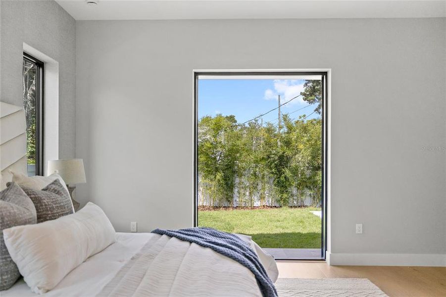 Furnished interior view inside a new home in , Orlando (Image 19).