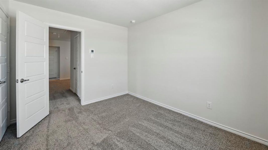 Spacious, unfurnished interior of a new home in Winchester Crossing, Princeton (Image 38).