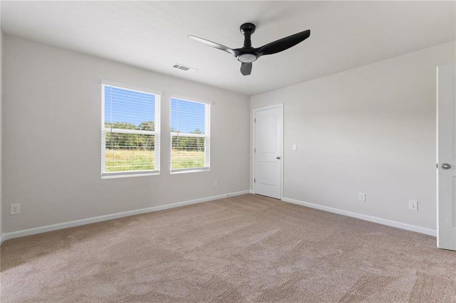 Spacious, unfurnished interior of a new home in Jones Crossing, Hogansville (Image 17).