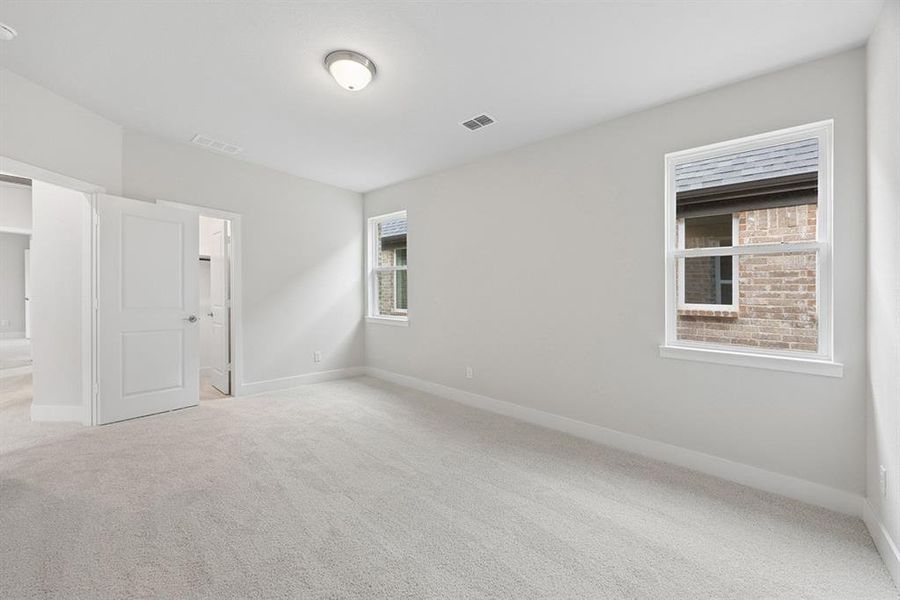 Spacious, unfurnished interior of a new home in Lexington Frisco, Frisco (Image 29).