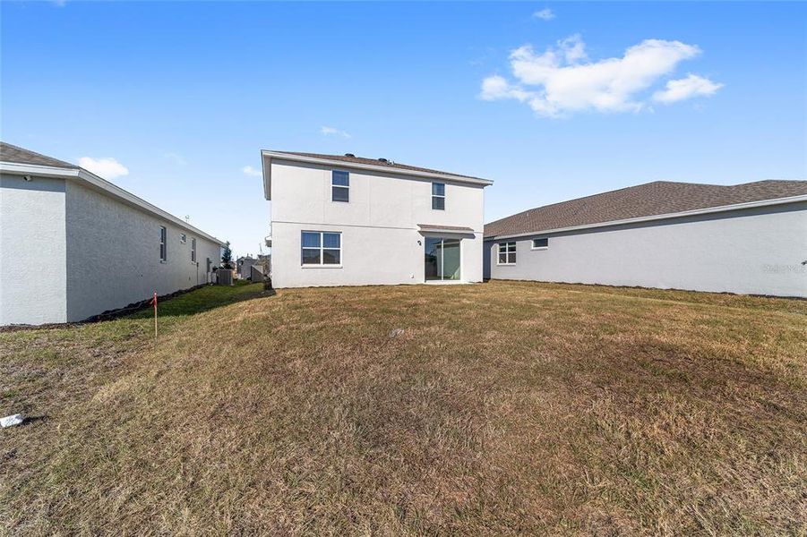 Exterior details and patio area of a home in Calesa Township, Ocala (Image 24).